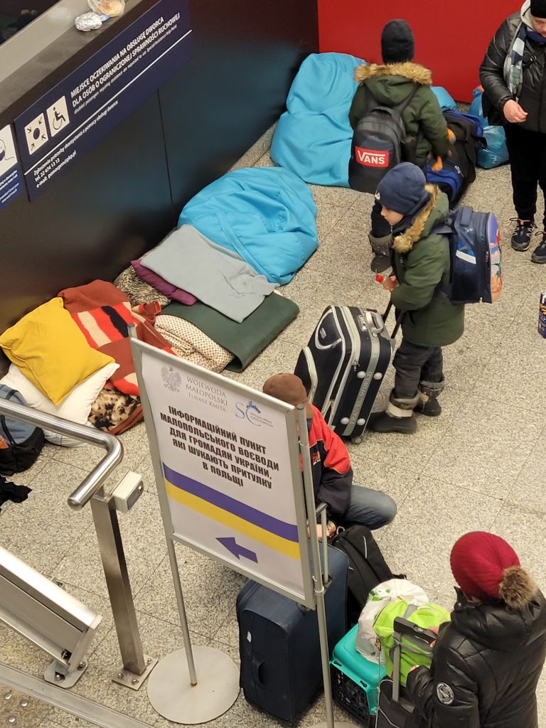 People traveling through Krakow station